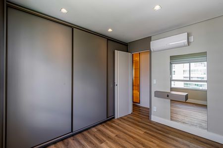 Apartamento à venda com 95m², 3 quartos e 2 vagasQuarto