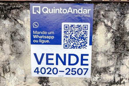 Casa à venda com 245m², 1 quarto e 2 vagas Casa à venda com 245m², 1 quarto e 2 vagasPlaquinha