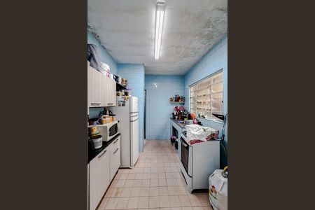 Casa à venda com 245m², 1 quarto e 2 vagas Casa à venda com 245m², 1 quarto e 2 vagasCozinha