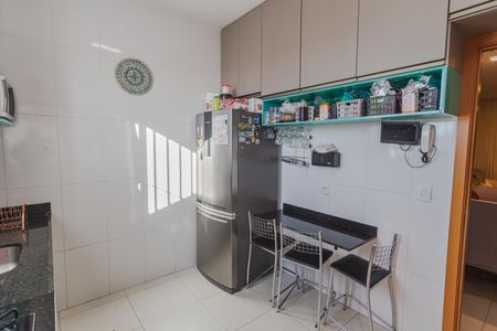 Cozinha de casa à venda com 3 quartos, 136m² em Renascença, Belo Horizonte