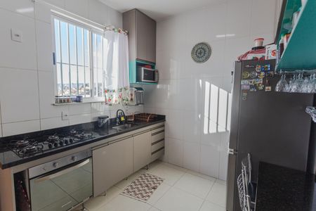 Cozinha de casa à venda com 3 quartos, 136m² em Renascença, Belo Horizonte