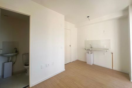 Sala/Cozinha de apartamento à venda com 2 quartos, 36m² em Vila Dom Pedro I, São Paulo
