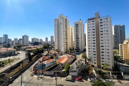 Vista  de apartamento à venda com 2 quartos, 36m² em Vila Dom Pedro I, São Paulo