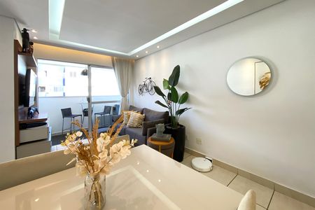 Apartamento à venda com 62m², 2 quartos e 1 vaga Apartamento à venda com 62m², 2 quartos e 1 vagaSala