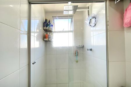 Apartamento à venda com 62m², 2 quartos e 1 vaga Apartamento à venda com 62m², 2 quartos e 1 vagaBanheiro