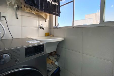 Apartamento à venda com 62m², 2 quartos e 1 vaga Apartamento à venda com 62m², 2 quartos e 1 vagaÁrea de Serviço