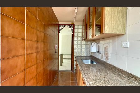 Cozinha de apartamento à venda com 1 quarto, 58m² em Jardins, São Paulo