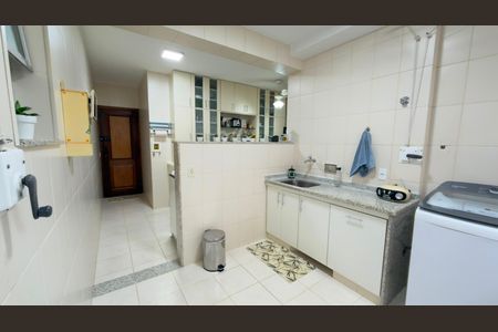 Apartamento à venda com 130m², 3 quartos e 1 vaga Apartamento à venda com 130m², 3 quartos e 1 vagaCozinha