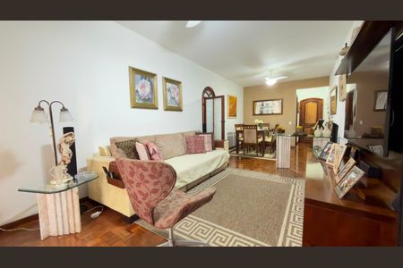 Apartamento à venda com 130m², 3 quartos e 1 vaga Apartamento à venda com 130m², 3 quartos e 1 vagaSala