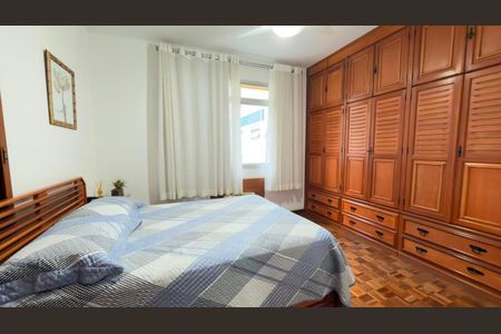 Apartamento à venda com 130m², 3 quartos e 1 vaga Apartamento à venda com 130m², 3 quartos e 1 vagaQuarto