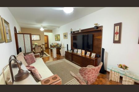 Apartamento à venda com 130m², 3 quartos e 1 vaga Apartamento à venda com 130m², 3 quartos e 1 vagaSala