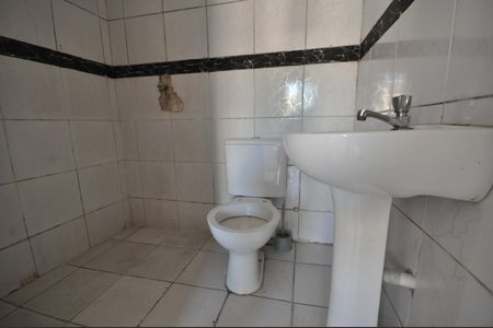 Casa para alugar com 45m², 1 quarto e sem vagaBanheiro