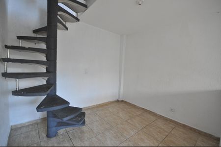 Casa para alugar com 45m², 1 quarto e sem vagaSala