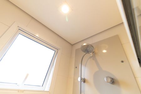 Apartamento à venda com 93m², 2 quartos e 2 vagas Apartamento à venda com 93m², 2 quartos e 2 vagasBanheiro da Suíte 1