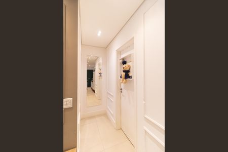 Apartamento à venda com 93m², 2 quartos e 2 vagas Apartamento à venda com 93m², 2 quartos e 2 vagasCorredor