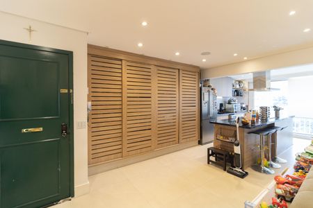 Apartamento à venda com 93m², 2 quartos e 2 vagas Apartamento à venda com 93m², 2 quartos e 2 vagasSala