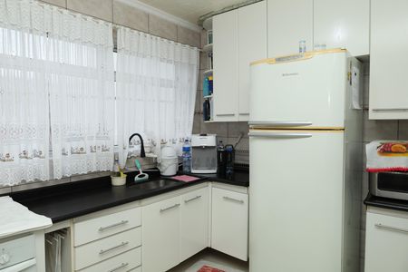 Casa para alugar com 200m², 2 quartos e 2 vagasCozinha