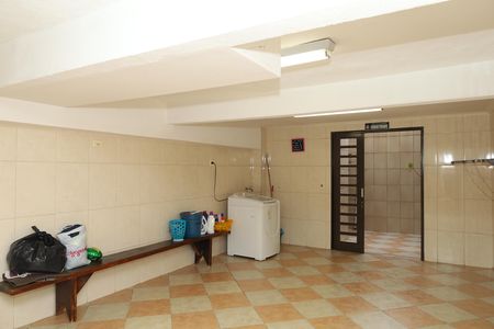Casa para alugar com 200m², 2 quartos e 2 vagasÁrea de Serviço