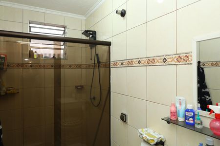 Casa para alugar com 200m², 2 quartos e 2 vagasBanheiro 1