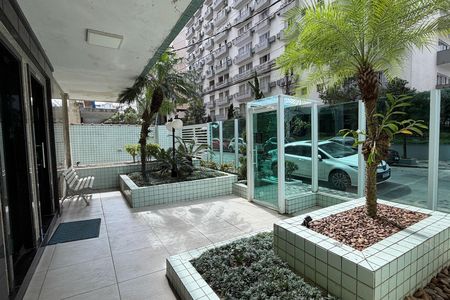 Área comum de apartamento para alugar com 1 quarto, 48m² em José Menino, Santos
