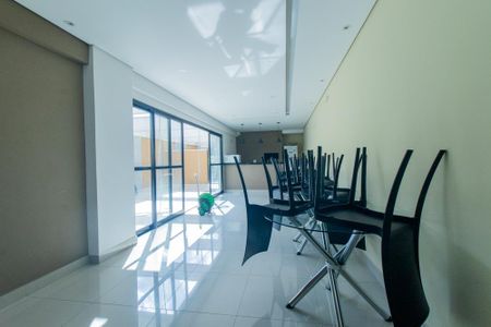 Apartamento para alugar com 63m², 2 quartos e 1 vaga Apartamento para alugar com 63m², 2 quartos e 1 vagaÁrea comum - Salão de festas