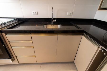Apartamento para alugar com 63m², 2 quartos e 1 vaga Apartamento para alugar com 63m², 2 quartos e 1 vagaCozinha e Área de Serviço