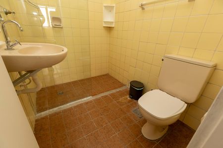 Apartamento para alugar com 37m², 1 quarto e sem vaga Apartamento para alugar com 37m², 1 quarto e sem vagaBanheiro social