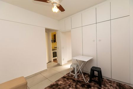 Apartamento para alugar com 37m², 1 quarto e sem vaga Apartamento para alugar com 37m², 1 quarto e sem vagaSala