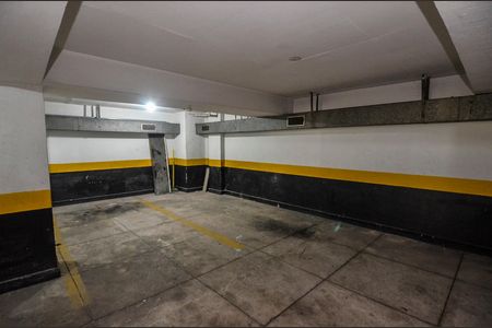 Garagem de apartamento para alugar com 3 quartos, 98m² em Grajaú, Rio de Janeiro