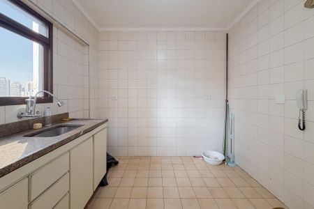 Apartamento à venda com 84m², 3 quartos e 2 vagas Apartamento à venda com 84m², 3 quartos e 2 vagasCozinha