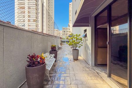 Apartamento à venda com 84m², 3 quartos e 2 vagas Apartamento à venda com 84m², 3 quartos e 2 vagasÁrea Externa