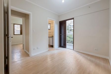 Apartamento à venda com 84m², 3 quartos e 2 vagas Apartamento à venda com 84m², 3 quartos e 2 vagasSuíte