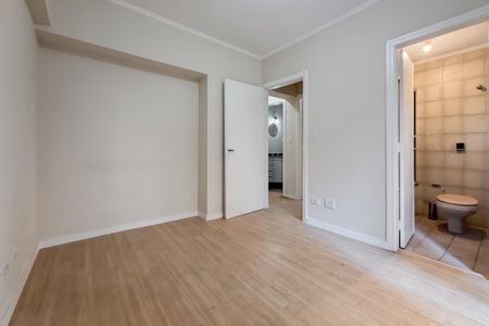 Apartamento à venda com 84m², 3 quartos e 2 vagas Apartamento à venda com 84m², 3 quartos e 2 vagasSuíte