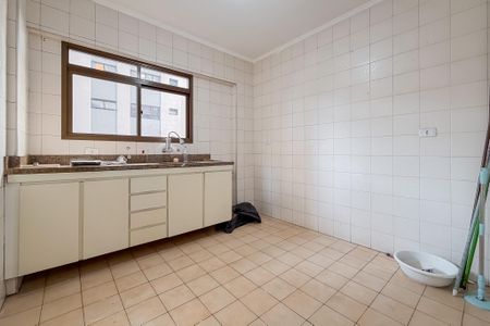 Apartamento à venda com 84m², 3 quartos e 2 vagas Apartamento à venda com 84m², 3 quartos e 2 vagasCozinha