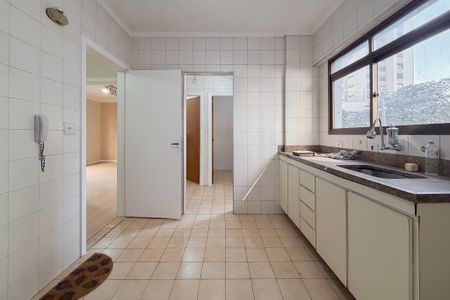 Apartamento à venda com 84m², 3 quartos e 2 vagas Apartamento à venda com 84m², 3 quartos e 2 vagasCozinha