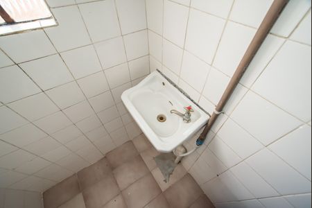 Banheiro de Serviço de casa de condomínio para alugar com 2 quartos, 130m² em Vila da Saúde, São Paulo