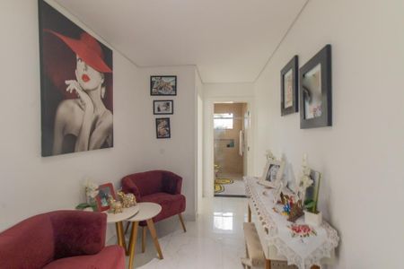 Casa à venda com 360m², 3 quartos e 2 vagas Casa à venda com 360m², 3 quartos e 2 vagasHall