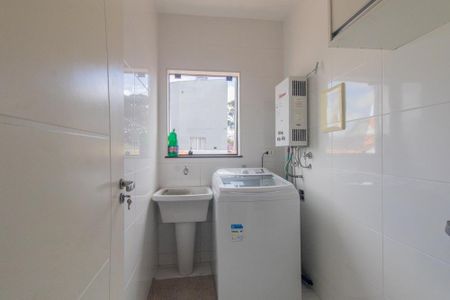 Área de Serviço de casa à venda com 3 quartos, 360m² em Guaíra, Curitiba