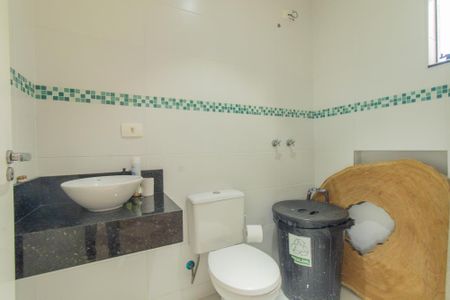 Casa à venda com 360m², 3 quartos e 2 vagas Casa à venda com 360m², 3 quartos e 2 vagasBanheiro Social 2