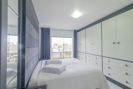 Casa à venda com 360m², 3 quartos e 2 vagas Casa à venda com 360m², 3 quartos e 2 vagasQuarto 1 Suite 1
