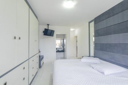 Casa à venda com 360m², 3 quartos e 2 vagas Casa à venda com 360m², 3 quartos e 2 vagasQuarto 1 Suite 1