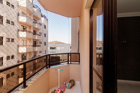 Varanda de apartamento à venda com 3 quartos, 90m² em Jardim Leonor Mendes de Barros, São Paulo