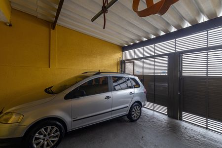 Garagem de casa à venda com 3 quartos, 105m² em Parque Cisper, São Paulo