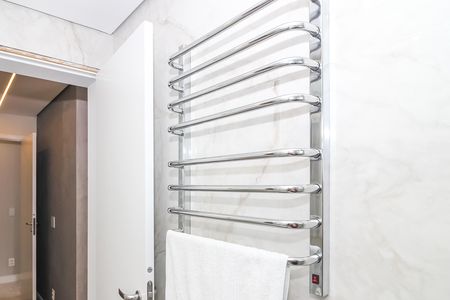 Apartamento à venda com 127m², 2 quartos e 2 vagas Apartamento à venda com 127m², 2 quartos e 2 vagasBanheiro 2 da Suíte 1
