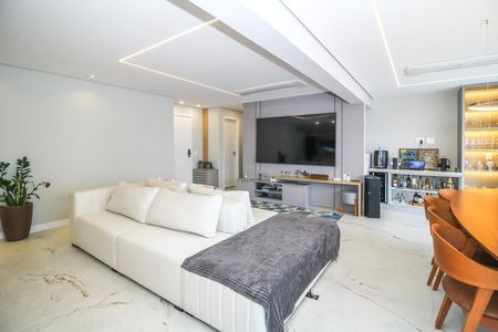 Apartamento à venda com 127m², 2 quartos e 2 vagas Apartamento à venda com 127m², 2 quartos e 2 vagasSala