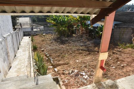 quintal - terreno grande de casa à venda com 1 quarto, 45m² em Jardim Alessandra, Várzea Paulista