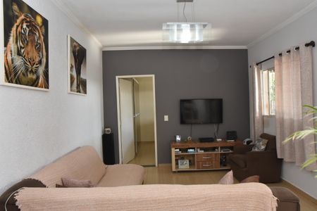 Sala de casa à venda com 3 quartos, 135m² em Parque Cidade Jardim, Jundiaí