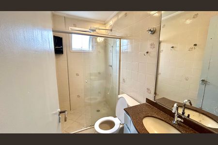 Apartamento para alugar com 130m², 2 quartos e 1 vaga Apartamento para alugar com 130m², 2 quartos e 1 vagaBanheiro 1