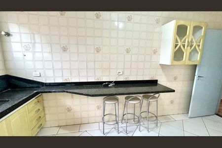 Cozinha de apartamento para alugar com 2 quartos, 130m² em Vila Milton, Guarulhos