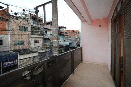 Casa para alugar com 210m², 3 quartos e 3 vagas Casa para alugar com 210m², 3 quartos e 3 vagasVaranda da Sala